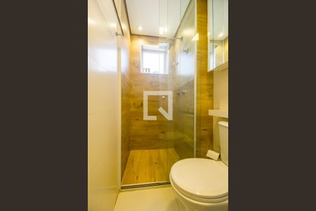 Apartamento à venda com 70m², 2 quartos e 2 vagas Apartamento à venda com 70m², 2 quartos e 2 vagasBanheiro da Suíte