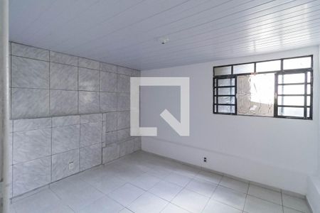 Quarto de kitnet/studio para alugar com 1 quarto, 40m² em Jardim Guanabara, Belo Horizonte