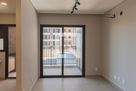 Sala de apartamento para alugar com 2 quartos, 68m² em Swiss Park, Campinas