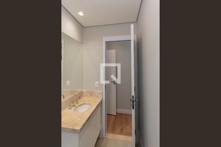 Banheiro da Suíte de apartamento para alugar com 2 quartos, 68m² em Swiss Park, Campinas