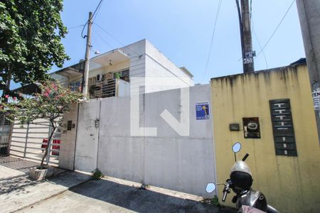 Casa de condomínio para alugar com 90m², 2 quartos e 1 vaga Casa de condomínio para alugar com 90m², 2 quartos e 1 vagaFachada