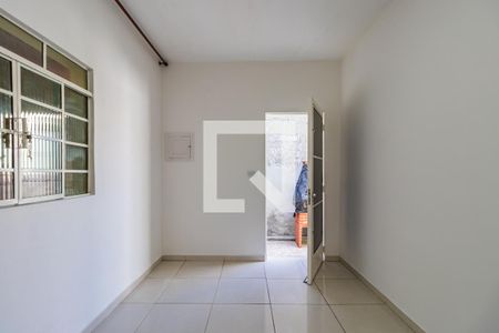 Casa para alugar com 80m², 2 quartos e 1 vagaSala