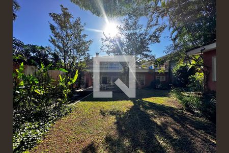 Casa à venda com 380m², 3 quartos e 5 vagasQuintal