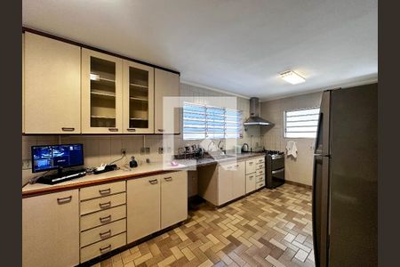 Casa à venda com 380m², 3 quartos e 5 vagasCozinha