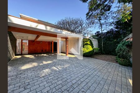 Casa à venda com 380m², 3 quartos e 5 vagasGaragem