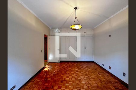 Casa à venda com 380m², 3 quartos e 5 vagasQuarto 2