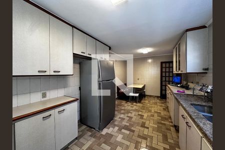 Casa à venda com 380m², 3 quartos e 5 vagasCozinha