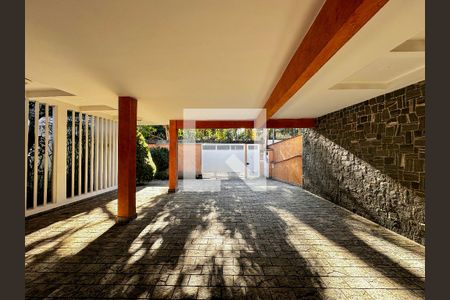 Casa à venda com 380m², 3 quartos e 5 vagasGaragem