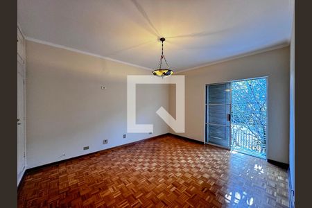 Casa à venda com 380m², 3 quartos e 5 vagasQuarto 2