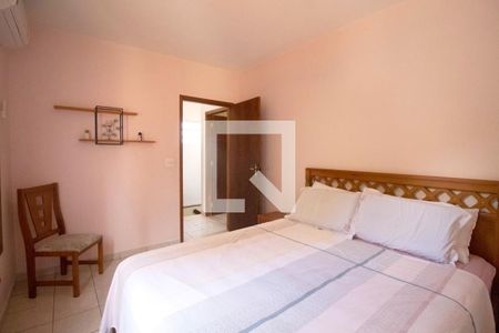 Casa à venda com 196m², 3 quartos e 4 vagasQuarto