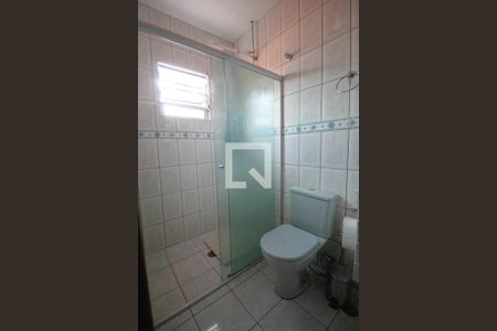 Casa à venda com 196m², 3 quartos e 4 vagasBanheiro