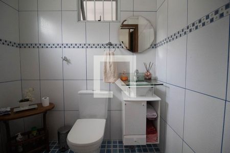 Casa à venda com 196m², 3 quartos e 4 vagasLavabo