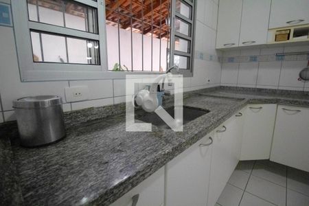 Casa à venda com 196m², 3 quartos e 4 vagasCozinha