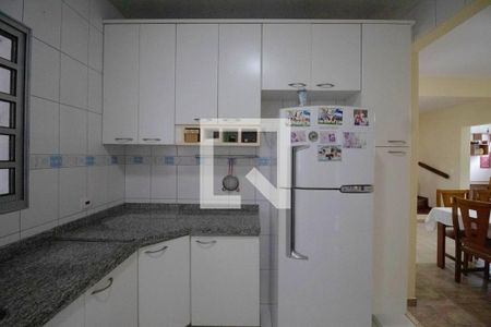 Casa à venda com 196m², 3 quartos e 4 vagasCozinha