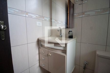 Casa à venda com 196m², 3 quartos e 4 vagasBanheiro 2