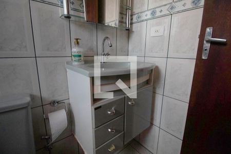 Casa à venda com 196m², 3 quartos e 4 vagasBanheiro