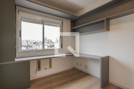 Quarto 1 de apartamento para alugar com 3 quartos, 90m² em Petrópolis, Porto Alegre
