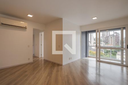 Sala de apartamento para alugar com 3 quartos, 90m² em Petrópolis, Porto Alegre