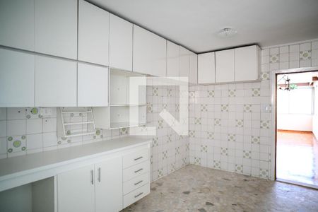 Apartamento à venda com 136m², 3 quartos e 1 vagaCozinha