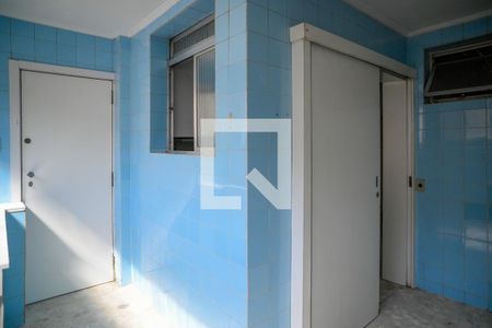 Apartamento à venda com 136m², 3 quartos e 1 vagaÁrea de Serviço