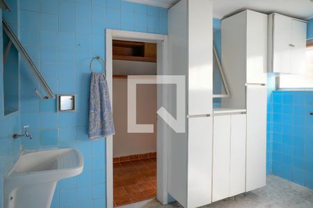 Apartamento à venda com 136m², 3 quartos e 1 vagaÁrea de Serviço