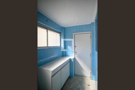 Apartamento à venda com 136m², 3 quartos e 1 vagaÁrea de Serviço