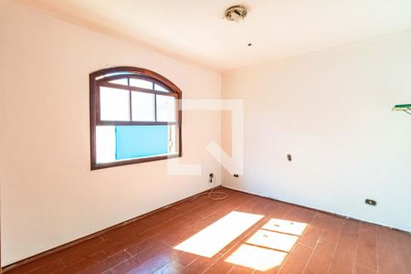 Casa à venda com 250m², 3 quartos e 2 vagas Casa à venda com 250m², 3 quartos e 2 vagasQuarto 01