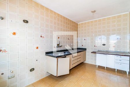Casa à venda com 250m², 3 quartos e 2 vagas Casa à venda com 250m², 3 quartos e 2 vagasCozinha