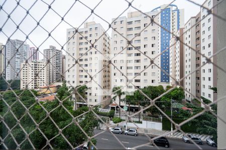 Apartamento à venda com 98m², 3 quartos e 2 vagas Apartamento à venda com 98m², 3 quartos e 2 vagasVista do Quarto 2