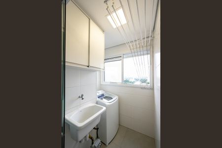 Apartamento à venda com 98m², 3 quartos e 2 vagas Apartamento à venda com 98m², 3 quartos e 2 vagasLavanderia