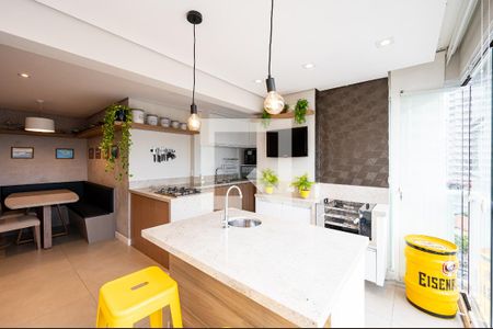 Apartamento à venda com 98m², 3 quartos e 2 vagas Apartamento à venda com 98m², 3 quartos e 2 vagasVaranda