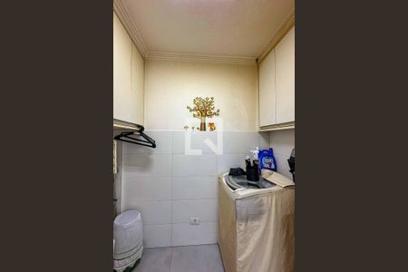 Apartamento à venda com 83m², 2 quartos e 1 vagaÁrea de Serviço