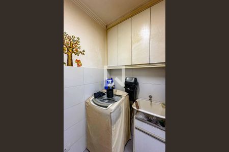 Apartamento à venda com 83m², 2 quartos e 1 vagaÁrea de Serviço