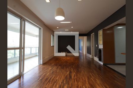 Sala de apartamento para alugar com 3 quartos, 119m² em Vila Andrade, São Paulo