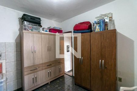 Casa à venda com 206m², 3 quartos e 2 vagasQuarto