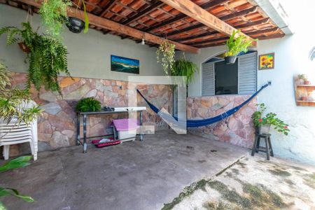 Casa à venda com 206m², 3 quartos e 2 vagasArea externa