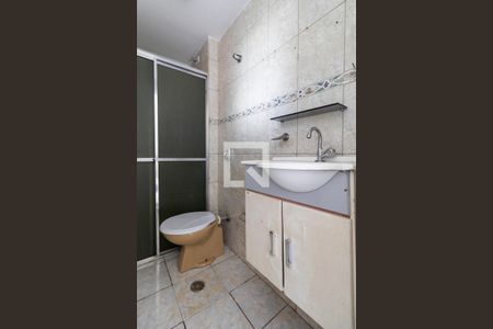 Banheiro de apartamento para alugar com 1 quarto, 35m² em Vila Paranaguá, São Paulo
