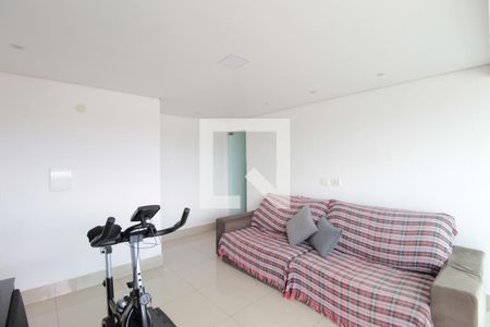 Sala de TV de apartamento à venda com 2 quartos, 90m² em Vila Cloris, Belo Horizonte