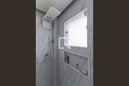 Suíte 1 - Banheiro de casa de condomínio para alugar com 3 quartos, 140m² em Recreio dos Bandeirantes, Rio de Janeiro