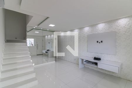 Sala de casa de condomínio para alugar com 3 quartos, 140m² em Recreio dos Bandeirantes, Rio de Janeiro