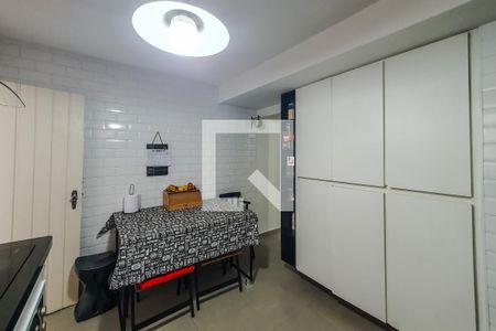Casa à venda com 133m², 2 quartos e 1 vagacozinha