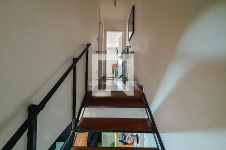 escada de casa à venda com 2 quartos, 133m² em Vila Monumento, São Paulo