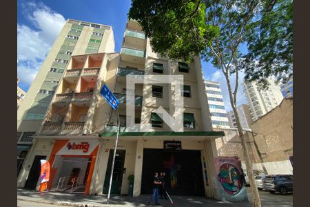 Apartamento à venda com 80m², 2 quartos e sem vagaFachada