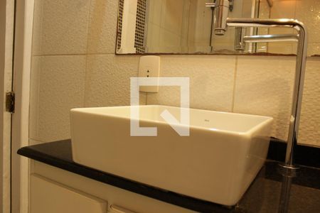 Apartamento para alugar com 66m², 2 quartos e 1 vagaBanheiro