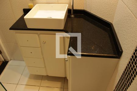 Apartamento para alugar com 66m², 2 quartos e 1 vagaBanheiro