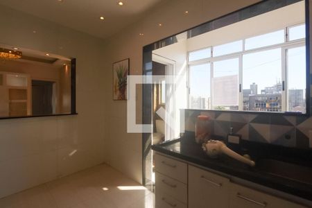 Apartamento à venda com 90m², 3 quartos e sem vagaCozinha