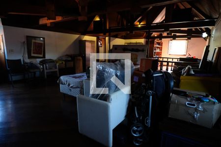 Casa à venda com 450m², 5 quartos e 3 vagasSoltão