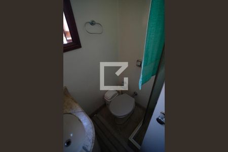 Casa à venda com 450m², 5 quartos e 3 vagasBanheiro de serviço