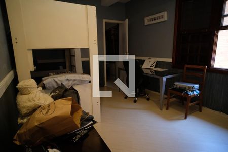 Casa à venda com 450m², 5 quartos e 3 vagasQuarto de Serviço