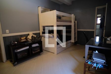 Casa à venda com 450m², 5 quartos e 3 vagasQuarto de Serviço